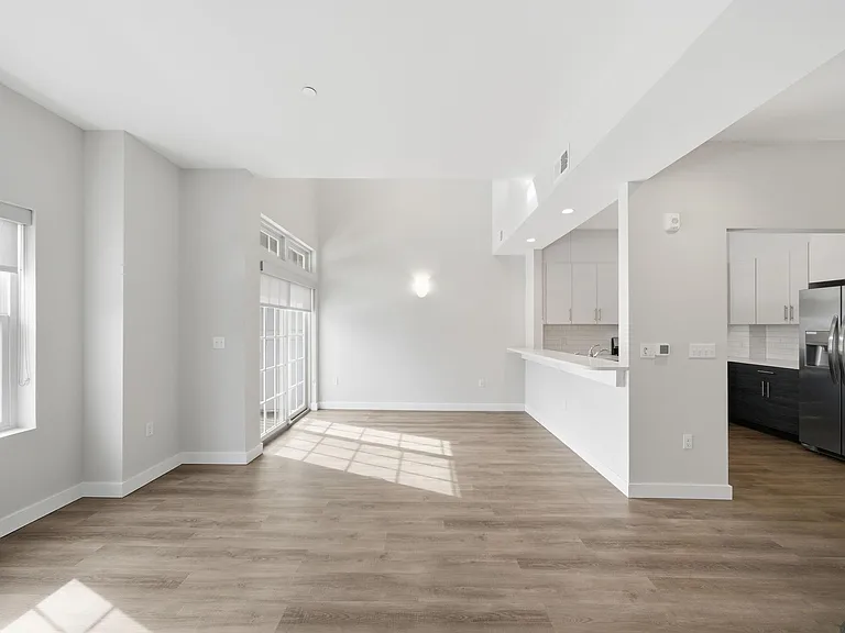 764 New Bridge Rd #2H — Photo 9