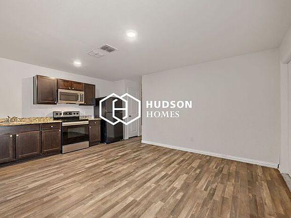 4th image of 806 S 36th St Unit B