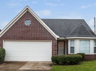 1121 Cathedral Ln, Cordova, TN 38018