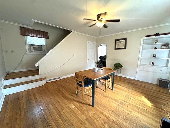2nd image of 333 Price St
