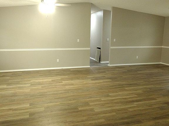 2nd image of 142 Areca Dr #142