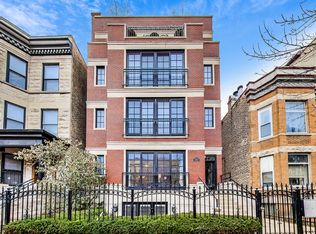 3746 N Fremont St APT 2, Chicago, IL 60613