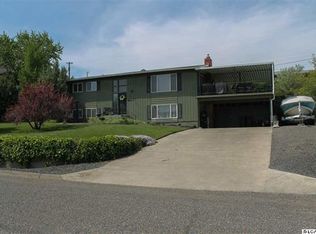 2010 Crestview Dr, Clarkston, WA 99403