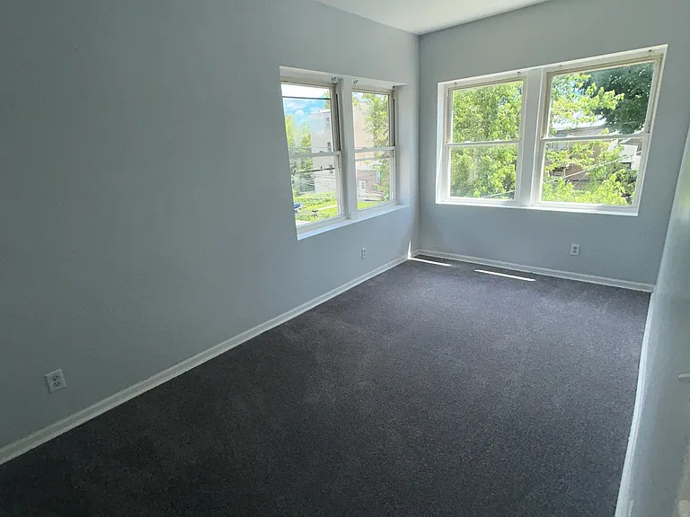 1853 S Springfield Ave #1 — Photo 4