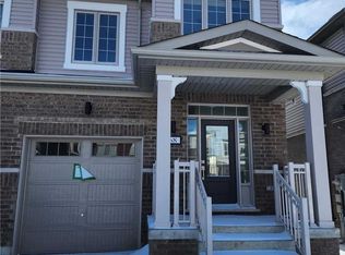 68 Copperhill Hts, Barrie, ON L9J 0K6