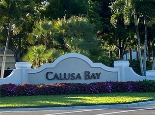 6914 Satinleaf Rd N APT 102, Naples, FL 34109