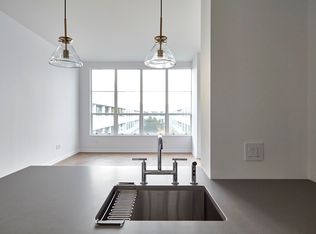 184 Kent Ave APT A614, Brooklyn, NY 11249