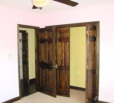 4th image of 4911 Sarazen Dr