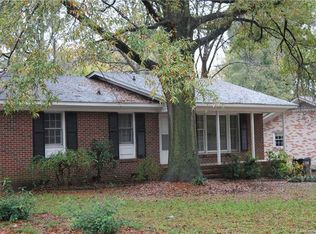 4818 Snow White Ln, Charlotte, NC 28213