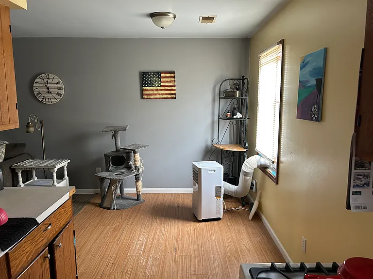 403 Sherman St #B — Photo 7