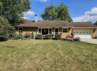 7597 Big Creek Pkwy, Middleburg Heights, OH