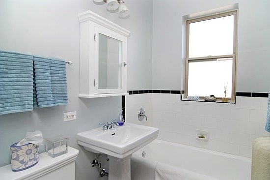 3rd image of 430 S Euclid Ave APT 2E