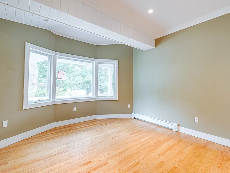 1235 Shore Rd — Photo 37