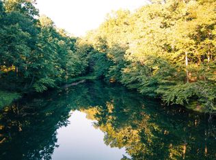 1 McFarlin Rd, Bon Aqua, TN 37025