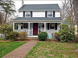 2045 Meadow View Rd, Scotch Plains, NJ 07076