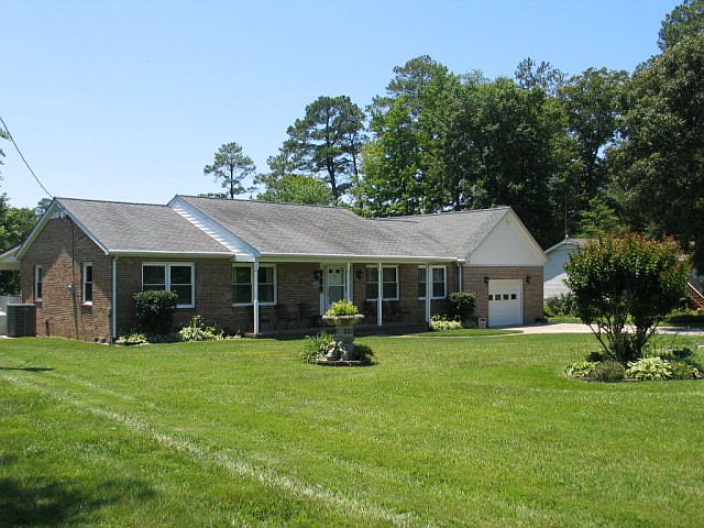 1st image of 187 Holly Acre Pl