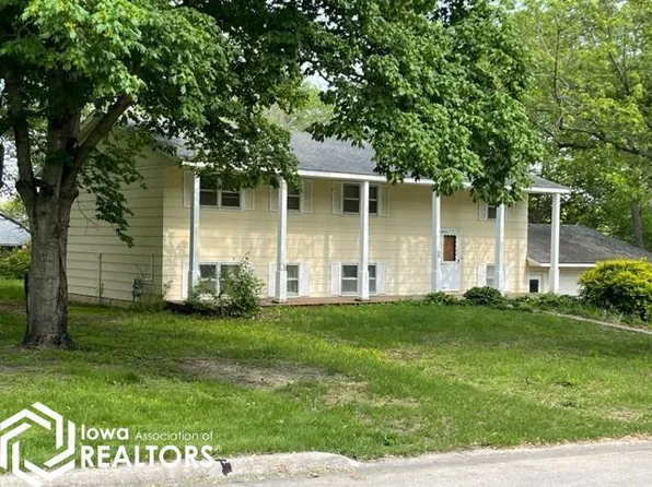 521 S Maple St, Lamoni, IA 50140