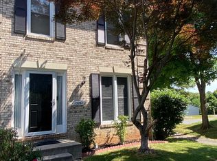 13267 Country Ridge Dr, Germantown, MD 20874