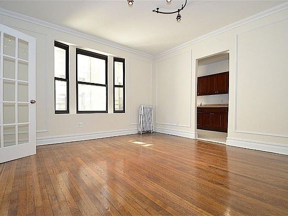 2nd image of 61 Tiemann Pl #36