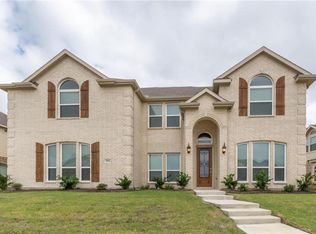 154 Pinewood Ave, Red Oak, TX 75154