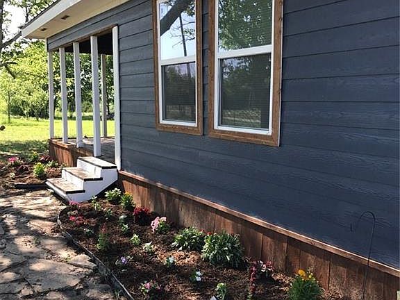 2nd image of 2098 County Road 5030