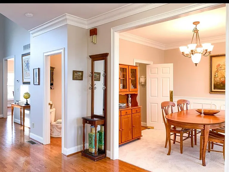 113 Wheeler Dr — Photo 3