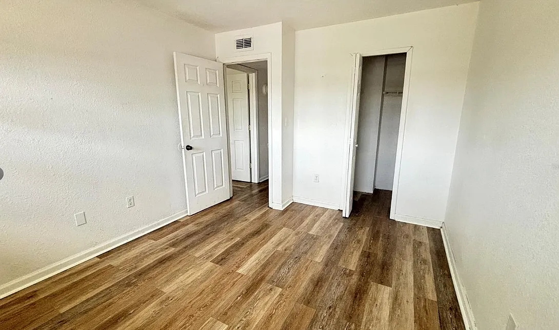 3 bed, 893 sqft, $1,700 — Photo 4
