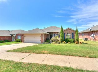 1805 January Pl, Moore, OK 73160