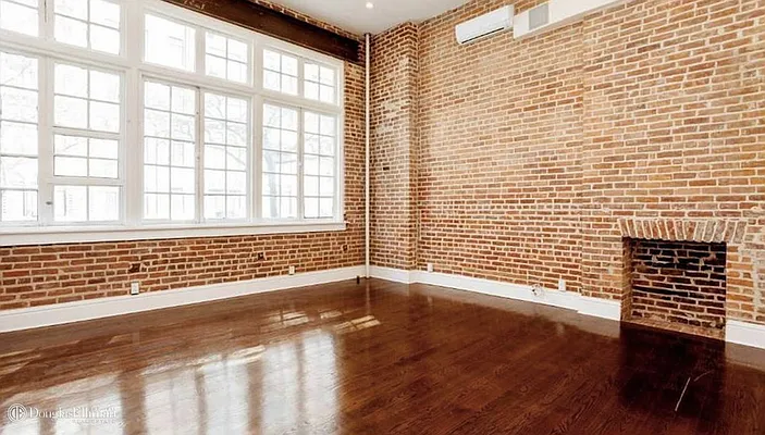 Rented by Douglas Elliman | media 24