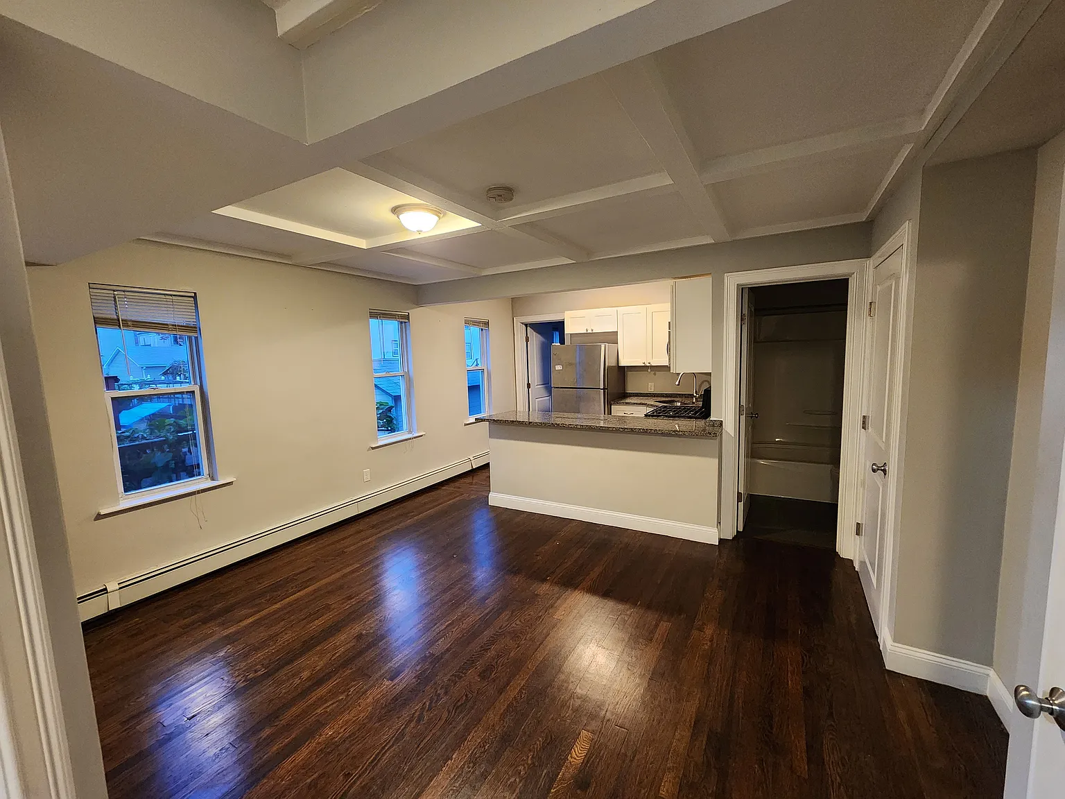 1 bed, 800 sqft, $2,399 — Photo 2