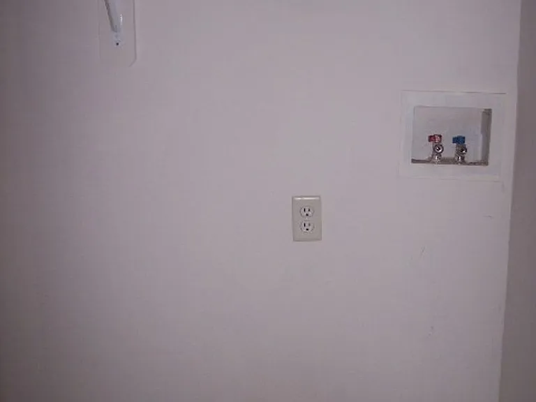 115 Polk St #A — Photo 9