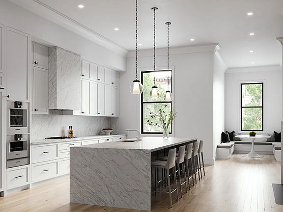 5th image of 152 W 73rd St