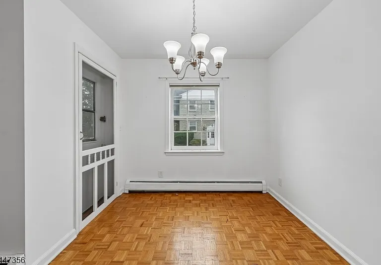 135-167 S Maple Ave #137-H — Photo 16