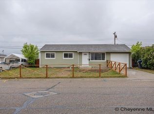 1168 W Leisher Rd, Cheyenne, WY 82007