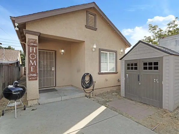 207 California Ave, Modesto, CA 95351