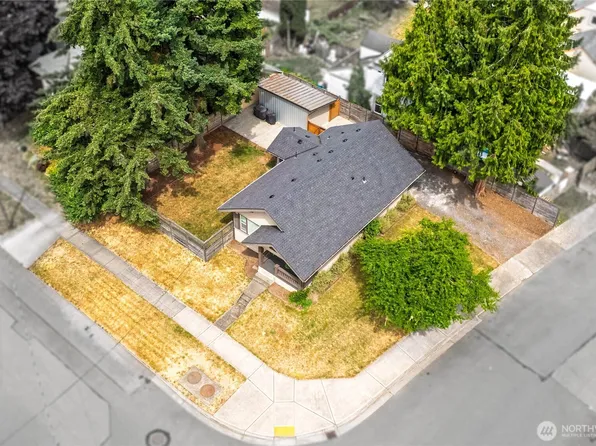 3615 26th Street, Everett, WA 98201