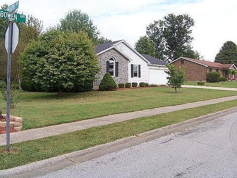 2nd image of 124 Bowen Dr