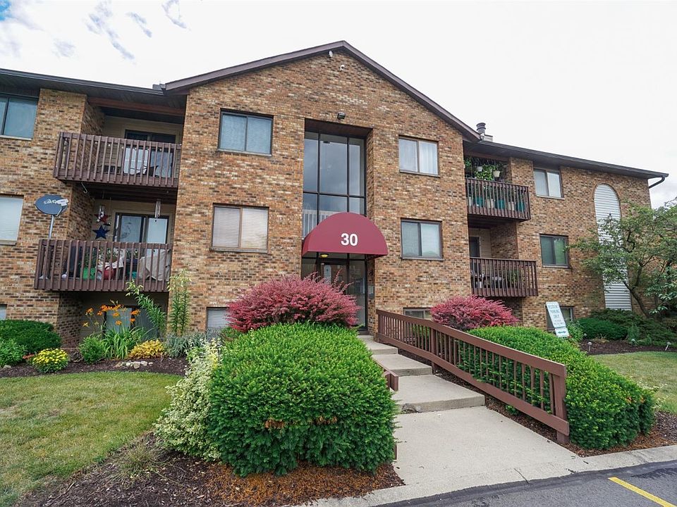 1st image of 30 Providence Dr APT 1