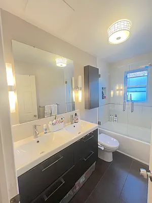 Rented by REALTY QUEST NEW YORK INC | media 40