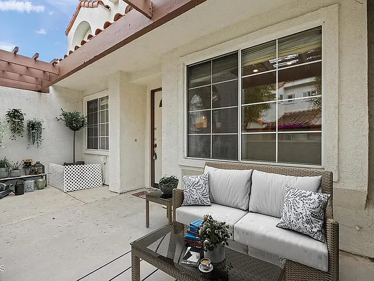 273 Camino Toluca — Photo 9