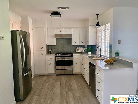 4th image of 104 Zinnia Dr