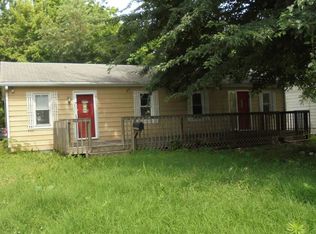 813 N Adams St, Henderson, KY 42420