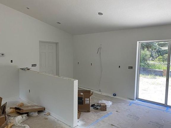 2nd image of 1684 Blackwood Cir