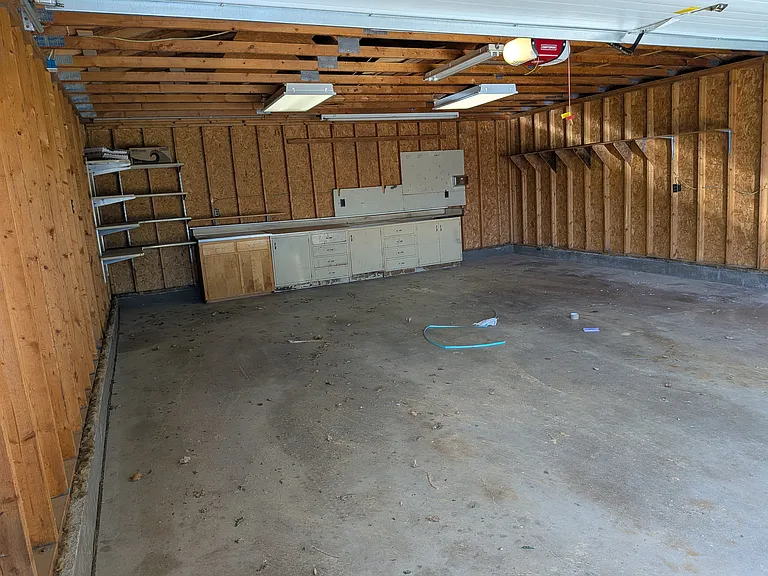 207 Walnut St — Photo 15