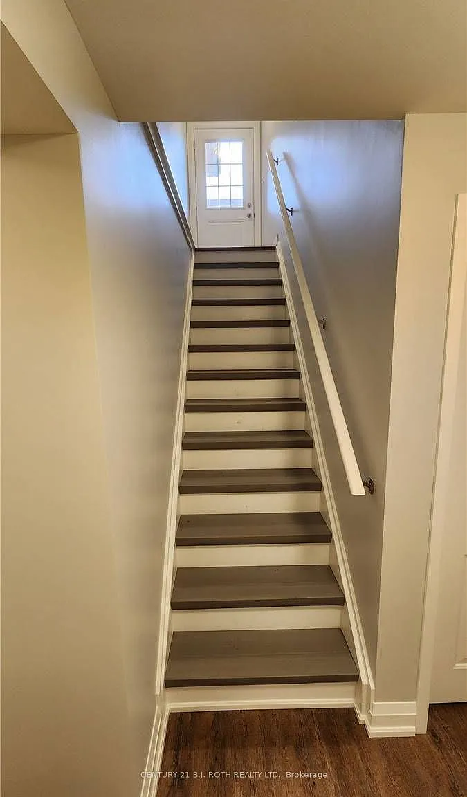 2 bed, $2,100 — Photo 3