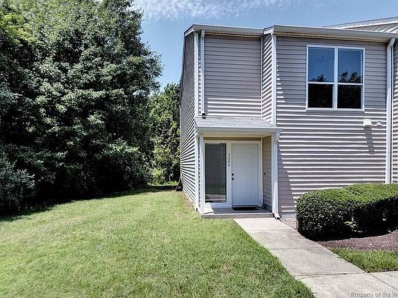 3rd image of 3849 Staffordshire Ln #0