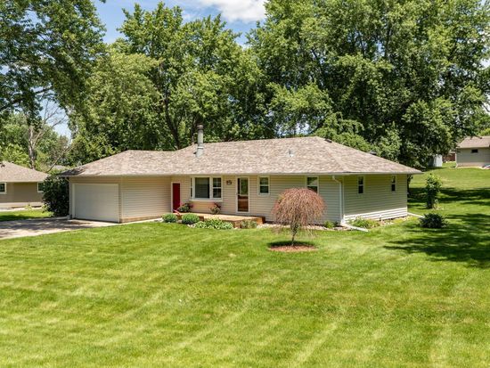 2528 22nd Ave SE, Rochester, MN 55904