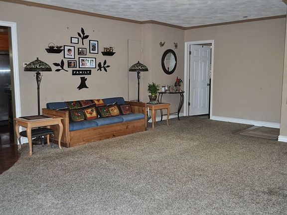 5th image of 5454 Canehill Ave