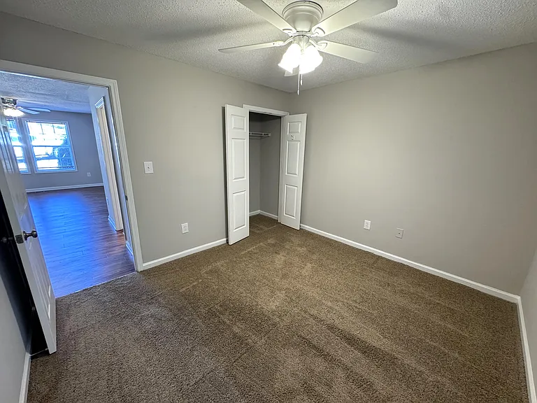 Pineview Townhomes — Photo 12