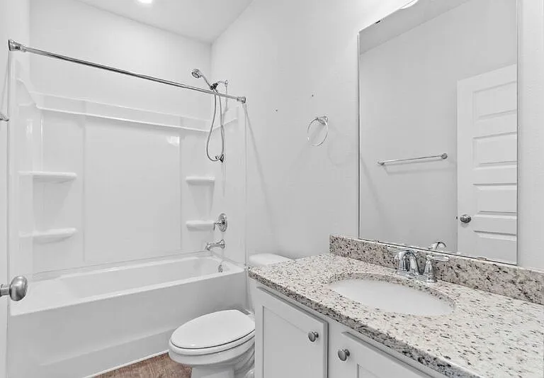 5857 Danbury Blvd — Photo 15
